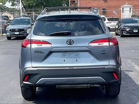 Used 2023 Toyota Corolla Cross LE w/ Moonroof Package AWD/4WD image 3