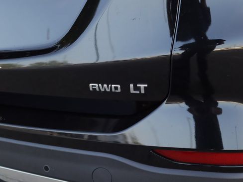 Used 2024 Chevrolet Equinox LT AWD/4WD image 33