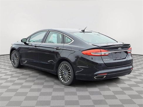 Used 2017 Ford Fusion Titanium image 3