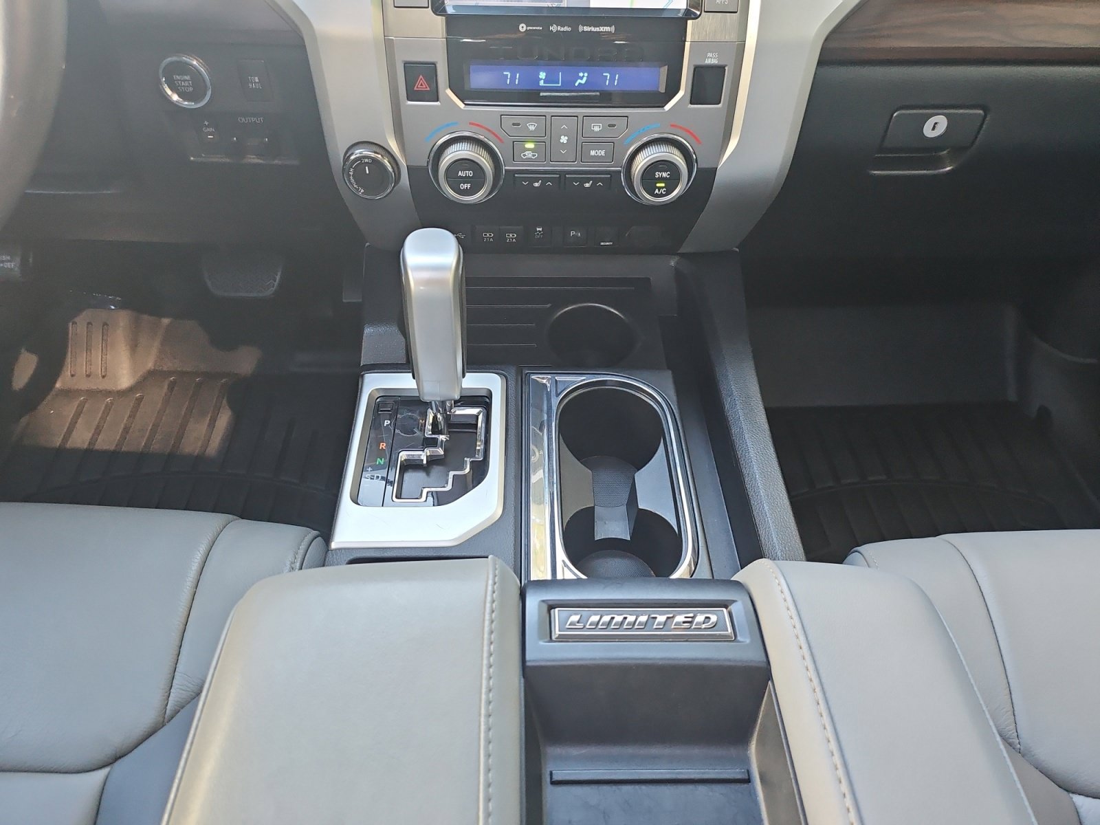 Used 2020 Toyota Tundra Limited w/ Limited Premium Package AWD/4WD image 31