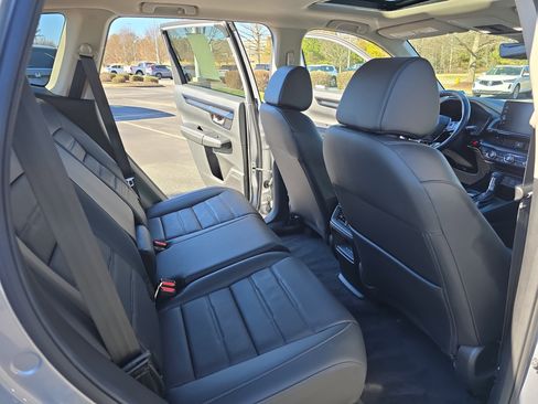 Used 2024 Honda CR-V EX-L image 11
