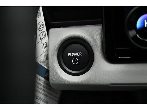 New 2026 Subaru Solterra Premium image 29