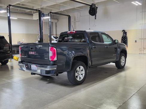 Used 2017 GMC Canyon SLE w/ SLE Convenience Package RWD image 7