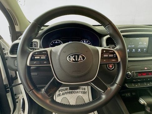 Used 2020 Kia Sorento S AWD/4WD image 11