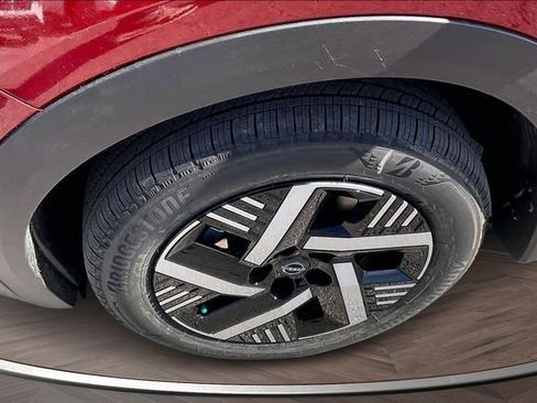 New 2026 Nissan Kicks SV image 10