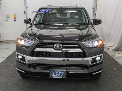 Used 2022 Toyota 4Runner Limited image 18