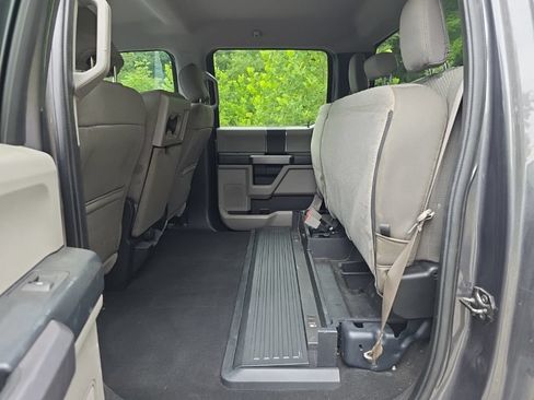 Used 2019 Ford F250 XLT AWD/4WD image 14