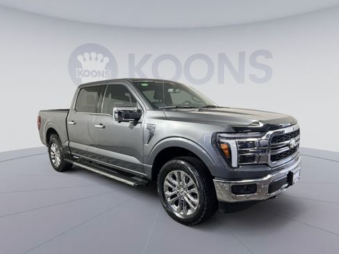 Used 2025 Ford F150 Lariat w/ Equipment Group 501A Mid AWD/4WD image 2
