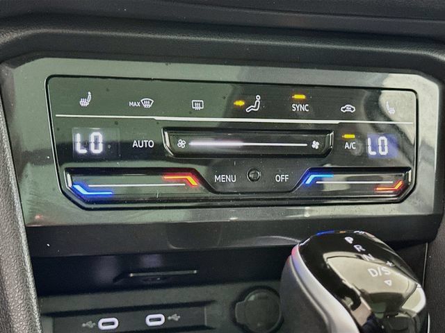 Certified 2024 Volkswagen Tiguan SE AWD/4WD image 15