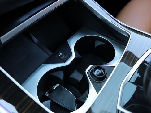 Used 2021 BMW X7 xDrive40i w/ M Sport Package image 61