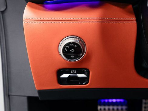 Used 2022 Mercedes-Benz SL 63 AMG 4MATIC image 11