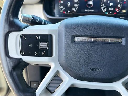 Used 2021 Land Rover Defender 110 SE image 36