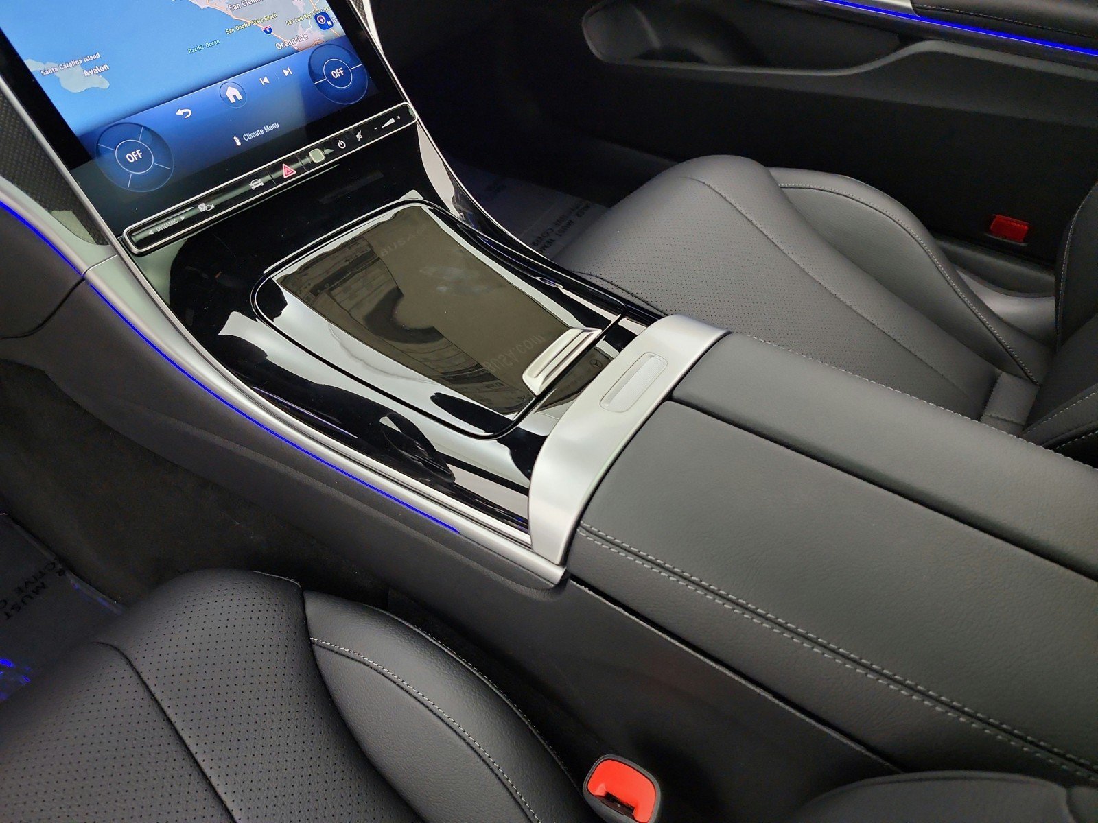 New 2027 Mercedes-Benz CLE 450 4MATIC Coupe image 10