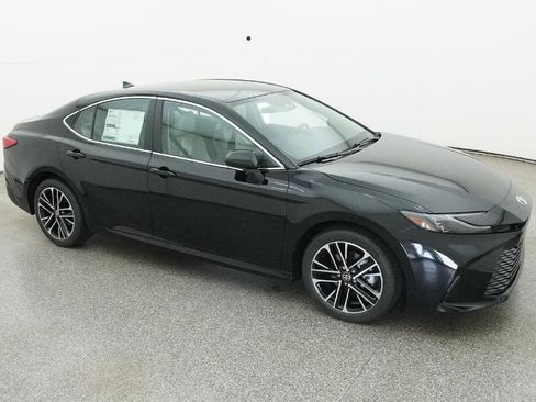 New 2026 Toyota Camry XLE image 27