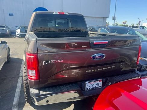 Used 2015 Ford F150 XLT w/ Equipment Group 302A Luxury AWD/4WD image 12