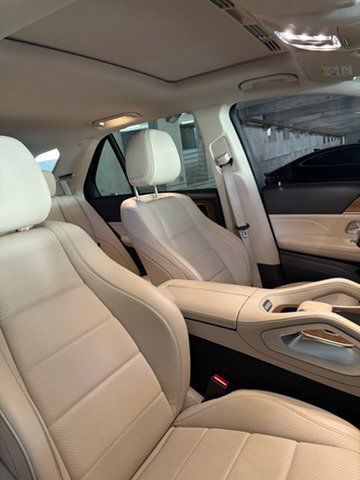Used 2020 Mercedes-Benz GLE 350 image 6