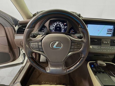 Used 2018 Lexus LS 500 image 11