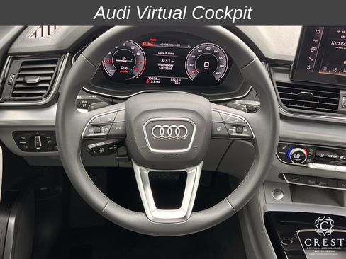 Used 2024 Audi Q5 2.0T Premium w/ Summer of Audi Package AWD/4WD image 13