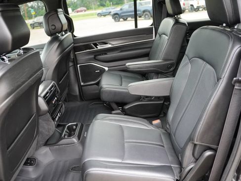Certified 2024 Jeep Wagoneer Series II w/ Advanced All Terrain Group AWD/4WD image 18
