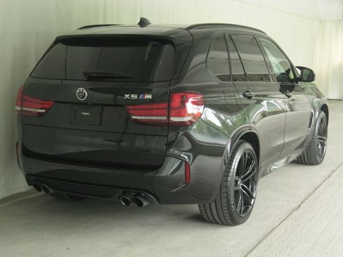 Used 2018 BMW X5 M AWD/4WD image 8