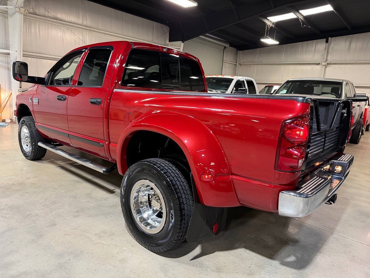Used 2009 Dodge Ram 2500 Truck SLT w/ Trailer Tow Group AWD/4WD image 2