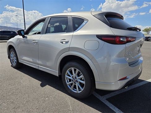 New 2025 MAZDA CX-5 AWD 2.5 S w/ Preferred Package image 4