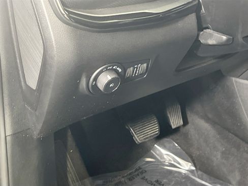 Used 2022 Jeep Compass Trailhawk AWD/4WD image 10