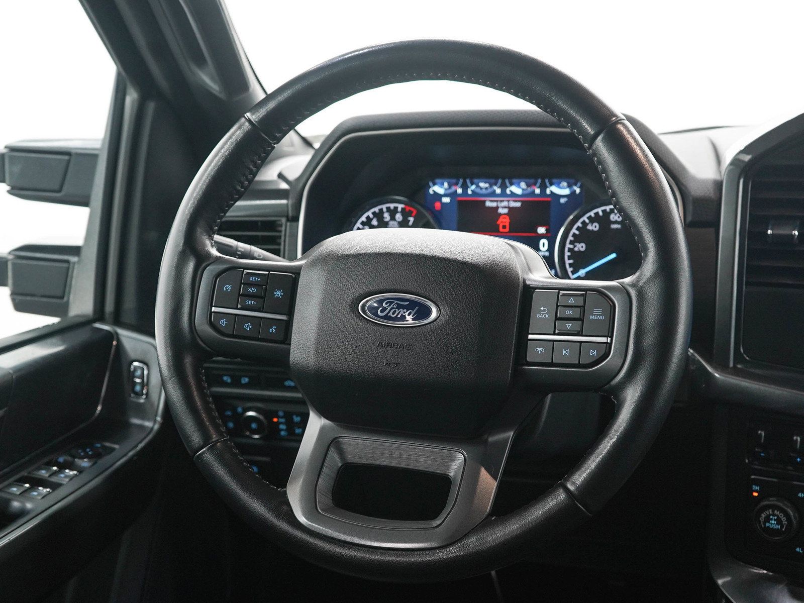 Used 2022 Ford F150 XLT w/ Equipment Group 302A High AWD/4WD image 17