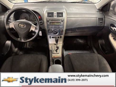 Used 2010 Toyota Corolla S image 3