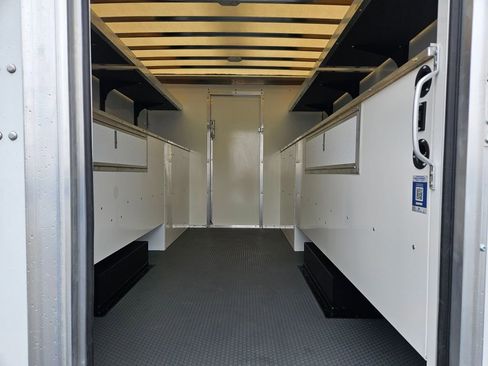 New 2026 Ford E-450 and Econoline 450 Super Duty w/ Power Equipment Group image 11