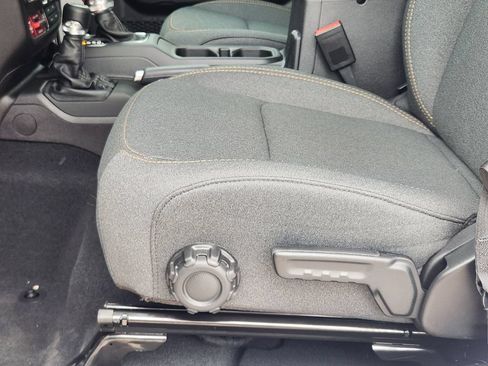 New 2026 Jeep Wrangler Unlimited Sport AWD/4WD image 18