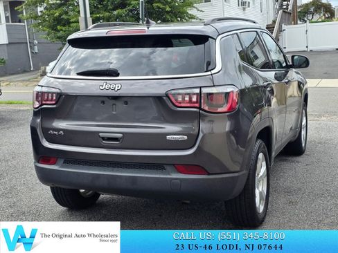 Used 2020 Jeep Compass Latitude w/ Popular Equipment Group AWD/4WD image 6