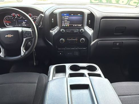 Used 2020 Chevrolet Silverado 2500 LT w/ Z71 Off-Road Package AWD/4WD image 16