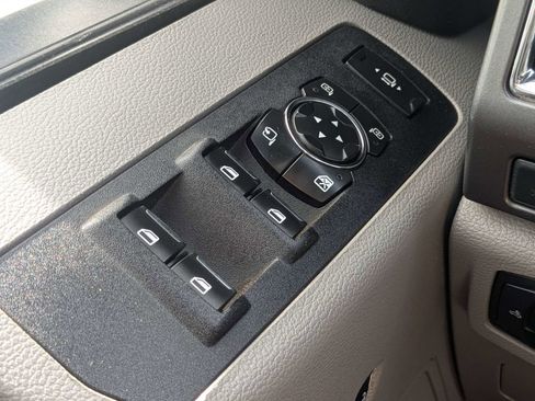 Used 2018 Ford F250 XLT w/ FX4 Off-Road Package AWD/4WD image 26