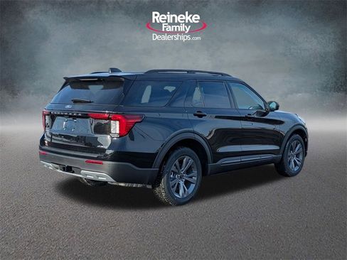 New 2026 Ford Explorer Active w/ Active Comfort Package image 5