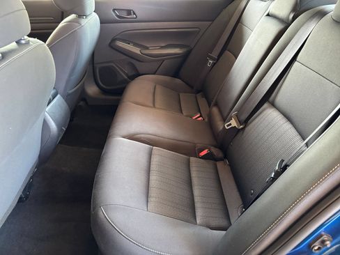 Used 2025 Nissan Altima 2.5 SV FWD image 20