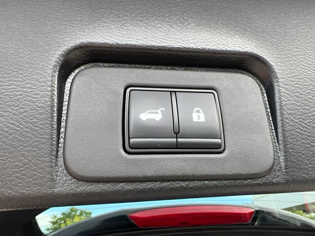Certified 2023 Nissan Rogue SV w/ SV Premium B Package AWD/4WD image 14