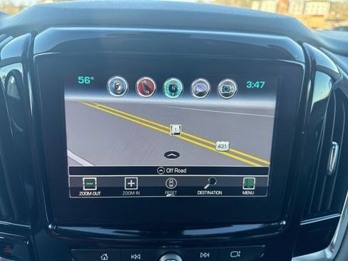 Used 2018 Chevrolet Traverse LT image 26