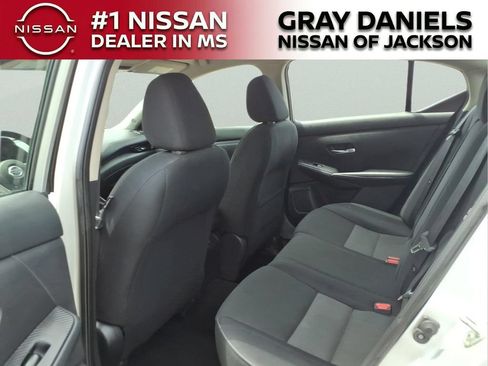 Used 2022 Nissan Sentra SV FWD image 27
