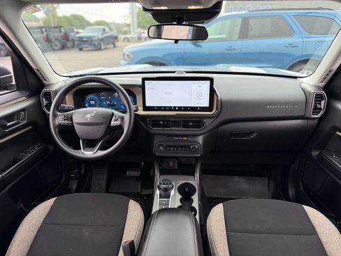 Used 2025 Ford Bronco Sport Big Bend AWD/4WD image 2