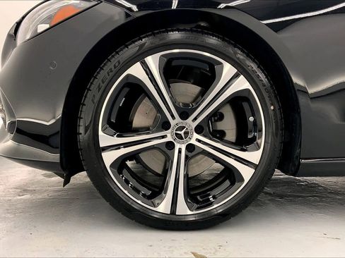 Used 2026 Mercedes-Benz C 300 Sedan image 8