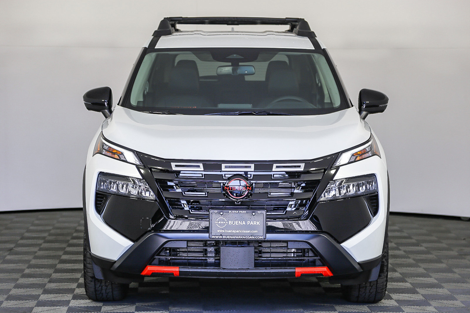 Used 2025 Nissan Rogue SV w/ Rock Creek Premium Package AWD/4WD image 4