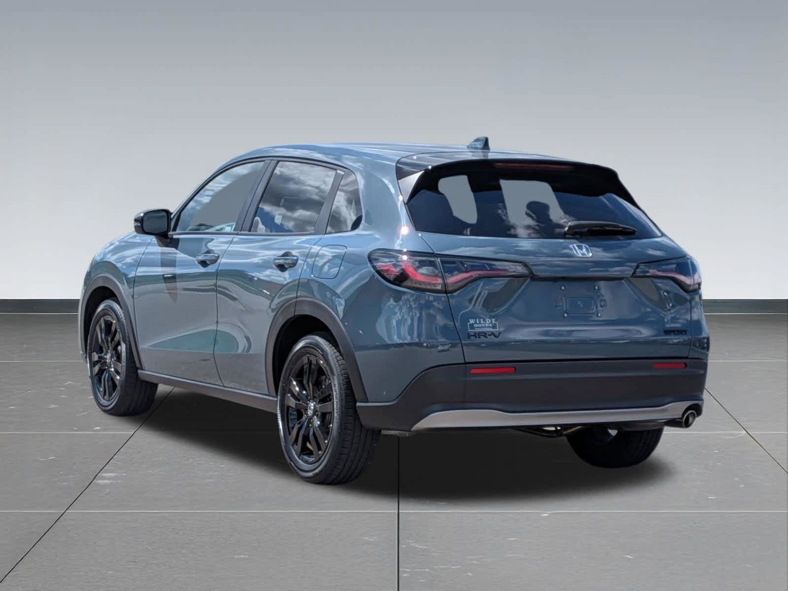 Certified 2026 Honda HR-V Sport image 3