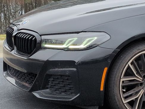 Certified 2023 BMW 530i w/ Executive Package image 6