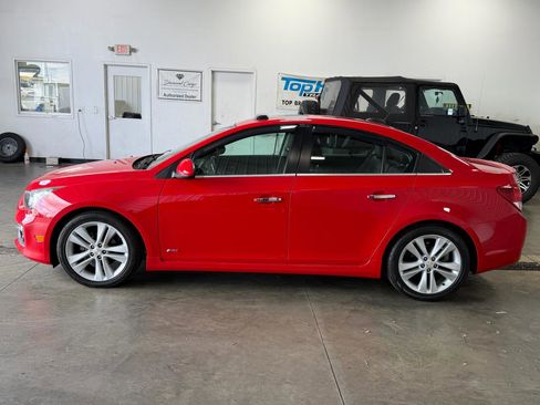 Used 2015 Chevrolet Cruze LTZ w/ Sun, Sound and Sport Package FWD image 38