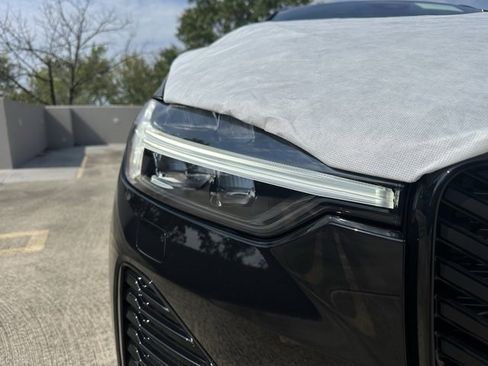 New 2026 Volvo XC60 B5 Plus w/ Protection Package Premier image 10