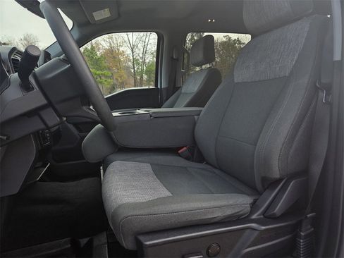 Used 2023 Ford F150 XLT w/ Trailer Tow Package image 14