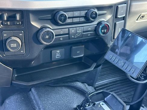 New 2024 Ford F550 4x4 SuperCab Super Duty image 13