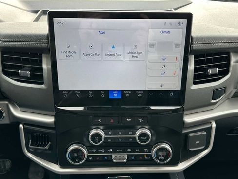 Used 2024 Ford Expedition XLT AWD/4WD image 27
