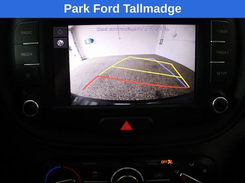 Used 2023 Kia Soul LX FWD image 19